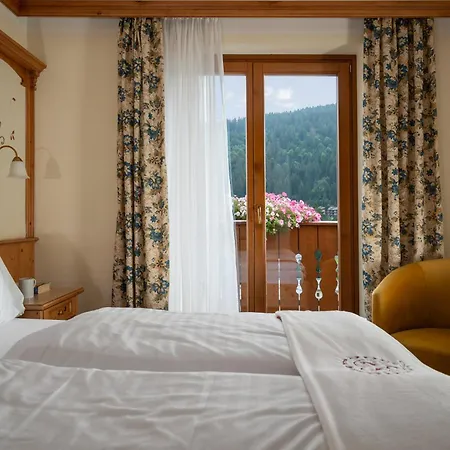Gianna Hotel